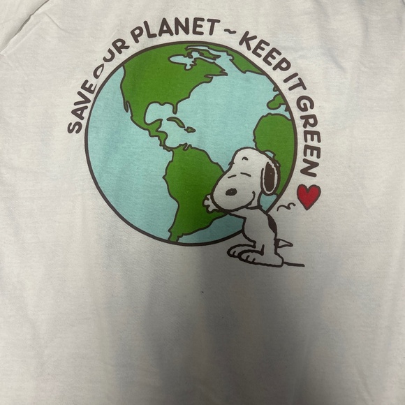 Peanuts Tshirt - Picture 1 of 2